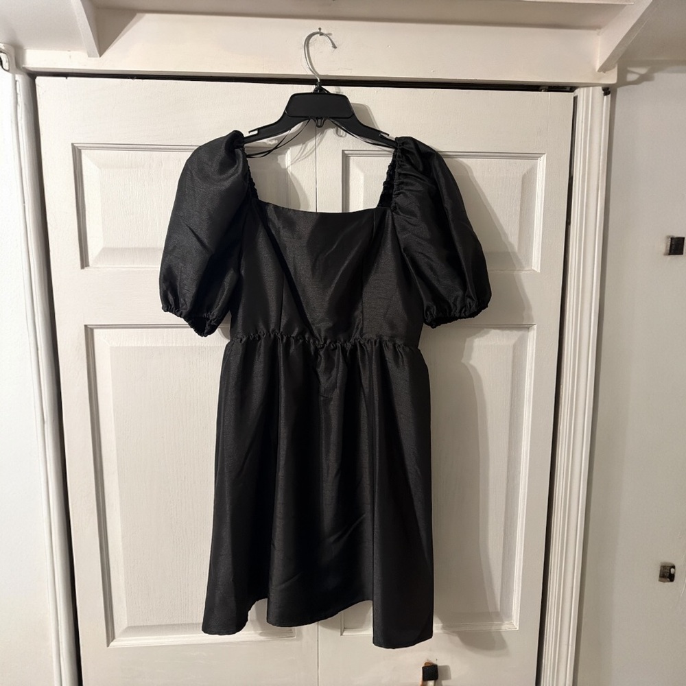 NWT Copper Key Black Puff Sleeve Mini Dress Medium